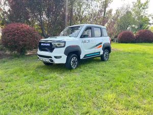 Электрический внедорожник Hongqi New Energy — полноприводный пассажирский автомобиль с интеллектуальными технологиями, высокой эффективностью для ежедневных поездок и городских передвижений - Product Image 4