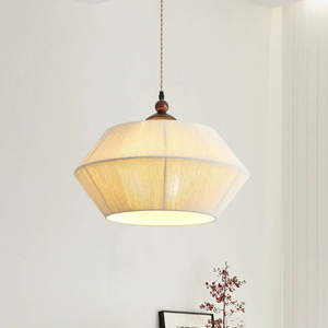Suspension en <span class=keywords><strong>bambou</strong></span> doré faite à la main Lustre tissé moderne Plafonnier Lumières de luxe Abat-jour décoratif en <span class=keywords><strong>bambou</strong></span> - Product Image 4