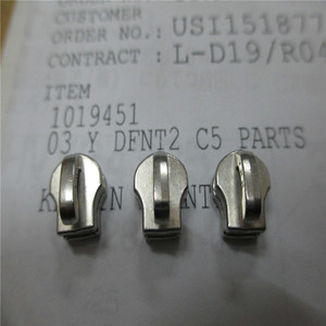 Pour Ykk <span class=keywords><strong>Excella</strong></span> No. 3 Extracteur de fermeture à glissière de tête Original importé métal écologique argenté brillant pour sacs/vêtements de maroquinerie - Product Image 4