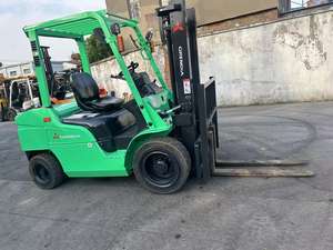 Chariot élévateur à contrepoids diesel Mitsubishi TCM Komatsu Kalmar de 3 tonnes, équipement d'occasion pour le chargement et le déchargement, dispositif de déplacement latéral - Product Image 6