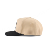 Casquette de baseball trucker sport personnalisée bicolore 5 panneaux avec logo brodé 3D, perforations découpées au laser, en tissu Oxford Dobby imperméable, modèle Dot