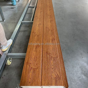 Panneaux sandwich en polyuréthane PU de 50 cm de largeur, fournis par l'usine, pour la décoration et l'isolation intérieure et extérieure - Product Image 2