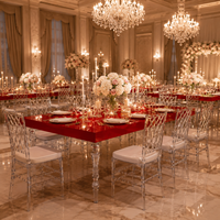 Nouvelle table de banquet rectangulaire en acrylique rouge transparente avec cristaux pour mariage, idéale pour la décoration d'événements et de réceptions.