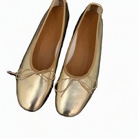 2026 Ballerines élégantes pour femme, or et argent métalliques, à bout rond, avec nœud, en cuir microfibre, chaussures décontractées, support OEM ODM personnalisé
