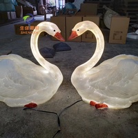 Outdoor IP65 Landschafts-Tierfigur Cartoon-Modell Oster-Schwan Elegante Gartendekoration aus Fiberglas Dimmbar