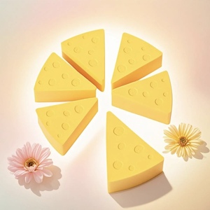 三角化妆海绵粉扑奶酪设计软混合化妆工具，用于面部基础粉底散装供应 - Product Image 1