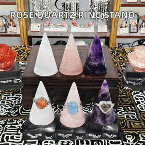 Soporte de exhibición de alta calidad para anillos de joyería con bola de cuarzo rosa pulido y torre de amatista - Product Image 2