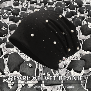 Bonnet en velours souple pour femme avec perles et strass brillants en jersey élastique – Design élégant - Product Image 2