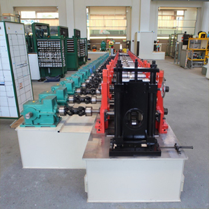 Canal de jambe de force solaire automatique et cadre en acier C/U chemin de câbles rouleau formant la Machine composants de noyau d'engrenage vente du fabricant - Product Image 1