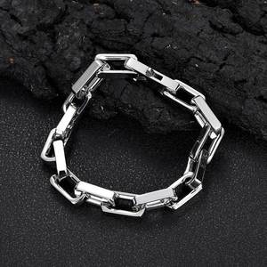 Vente en <span class=keywords><strong>gros</strong></span> de bijoux <span class=keywords><strong>rappeur</strong></span> hiphop pour hommes en acier inoxydable bracelet à chaîne carrée en or avec maillon cubain de 9mm d'épaisseur - Product Image 3