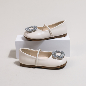 Primavera 2024, zapatos <span class=keywords><strong>de</strong></span> <span class=keywords><strong>Ballet</strong></span> con temperamento francés para niñas, nuevas sandalias planas pequeñas <span class=keywords><strong>de</strong></span> <span class=keywords><strong>cuero</strong></span> sin cordones, zapatos individuales <span class=keywords><strong>de</strong></span> suela blanda con diamantes <span class=keywords><strong>de</strong></span> imitación - Product Image 6