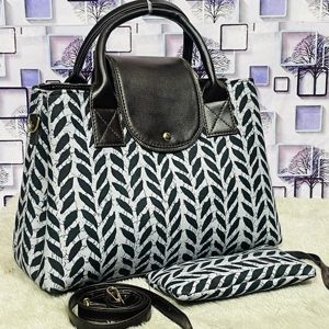 Sac à main en toile ou en tissu de canard épais à motif géométrique feuilles de vigne ou feuillage chevron, avec pochette à cosmétiques assortie - Product Image 1