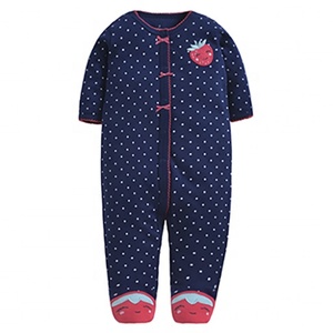Pigiama Invernale per Neonati in Cotone di Alta Qualità, Comodo, a Maniche Lunghe con Motivo a Pois e Piedi Coperti - Product Image 1