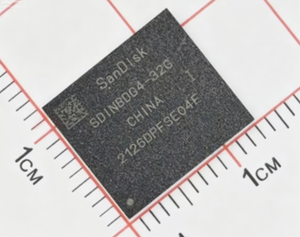 Module de mémoire flash eMMC industriel SDINBDG4-32G, puce de stockage embarquée 32 Go, mémoire IC SMD - Product Image 1