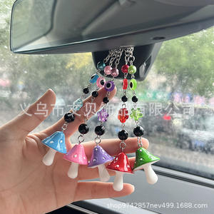 Porte-clés en résine coloré en forme de champignon, pendentif de dessin animé, breloque pour voiture ou sac, cadeau unisexe, origine Yiwu - Product Image 3