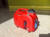 Générateur d'essence portable refroidi par air 4kva 5kva 120V/230V/240V 50/60Hz 1500RPM Démarrage à distance pour usage domestique MQ-red