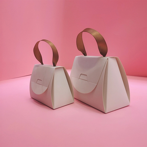 Wholesale Cute Recycle Pink Cookie Candy Small Suitcase Gift Box Kraft Paper Gift Bag Box