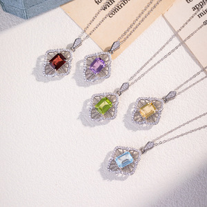 Collier pendentif géométrique en pierre naturelle carrée 6*8mm haut de gamme, en argent sterling 925, bijoux de créateur ajourés - Product Image 3