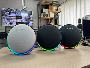 <span class=keywords><strong>Altavoz</strong></span> <span class=keywords><strong>Harman</strong></span> <span class=keywords><strong>Kardon</strong></span> Onyx Studio 9.ª Generación, <span class=keywords><strong>Altavoz</strong></span> Inalámbrico de Escritorio - Product Image 3