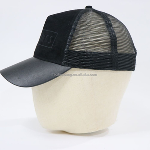 Gorra Trucker Personalizada de Cuero PU Negro, Gorra de Béisbol Transpirable con Malla y Cierre Ajustable, Protección Solar para Deportes al Aire Libre - Product Image 3