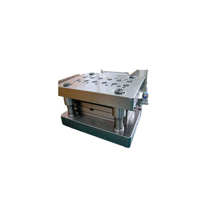 Fabrication de moules de précision Donghui 718H S136 ABS PC PP PA, moulage par injection, conception et production de grandes coques en plastique - Product Image 4