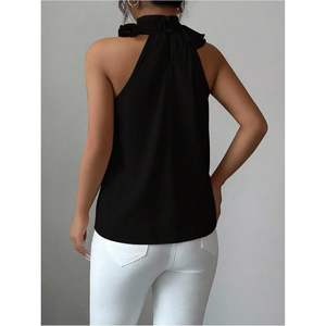 Blusa de oficina elástica de gasa sin mangas con cuello simulado y volantes personalizada para mujer - Product Image 5