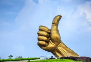 Giardino esterno decorazione di arte di grandi dimensioni in metallo scultura in bronzo del piede bigfoot statua - Product Image 6