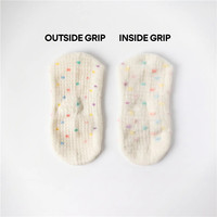 Chaussettes de sport pour femmes de haute qualité avec logo personnalisé, vente en gros, chaussettes athlétiques blanches, antidérapantes, chaussettes de yoga, chaussettes de pilates en coton