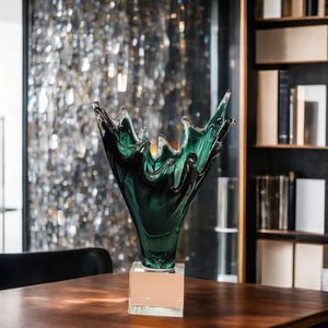 Jarrón de Vidrio Verde Irregular para Piso, Escultura Decorativa Hecha a Mano, Arte Decorativo para el Hogar, Decoración Festiva - Product Image 6