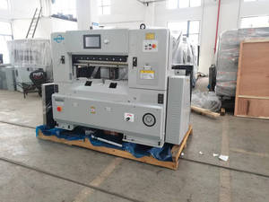 QZYK920D-10/15 Coupe-papier automatique hydraulique double, vente en usine, guillotine d'<span class=keywords><strong>occasion</strong></span> pour usine de fabrication, 920 mm A4, moteur - Product Image 3