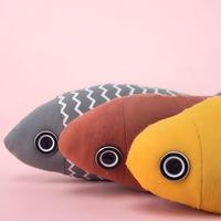 Jouet pour chat - Poisson en peluche pour chat - Jouet d'auto-amusement pour chat - Jouet en peluche pour chat - Jouet à la menthe pour chat
