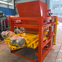 Machine automatique de fabrication de briques en ciment QT4-28 à faible investissement, pour blocs creux et pavés