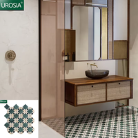 Parquet moderne de haute qualité pour appartement, salle de bain, cuisine, mur, sol, mosaïque en marbre