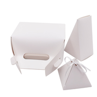 Prix usine personnalisé poignée emballage papier boîtes d'emballage boîte en carton conception gâteau boîte d'emballage