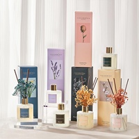 CF Parfum de bain à domicile sans flamme longue durée Diffuseur de roseaux Ensemble de désodorisants pour la maison avec bâtonnets d'huile Fleurs séchées