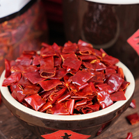 Segmentations de piments séchés 2,5 kg, sans pépins, piments cuits en flocons, légèrement épicés, épices parfumées, vente en gros, restauration commerciale