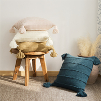 Housse de coussin en coton tissé texturé au crochet Boho flambant neuf avec pompon Wkl