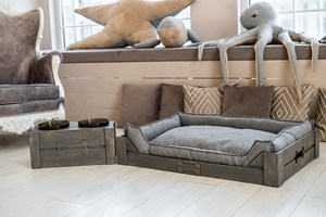 Cama de perro de madera elevada moderna personalizable de mediados de siglo con cuencos de vidrio y plástico, Marco y muebles de cama elevada para gatos - Product Image 4