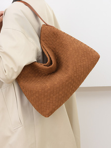 Bolsos cruzados de diseño de moda, bolsos de hombro de cuero PU de alta calidad, bolsos de mano casuales de lujo para mujer - Product Image 2