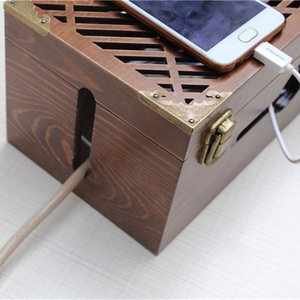 Caja de enchufes hueca de madera de pino, rectangular, marrón, tipo vertical, para almacenamiento de tiras de enchufes, gestión de cables en dormitorio y sala de estar - Product Image 3