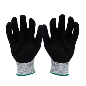 Guanto antitaglio antitaglio rivestito in Nitrile sabbioso HPPE + rivestimento in filo di acciaio ANSI A4 - Product Image 2