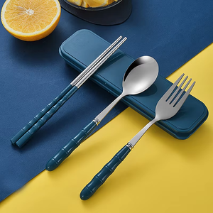Juego de Cubiertos Portátil de Acero Inoxidable con Diseño de Bambú, 3 Piezas (Cuchara, Tenedor, Palillos) con Caja de Almacenamiento para Escuela, Oficina, Viajes y Picnic - Product Image 3