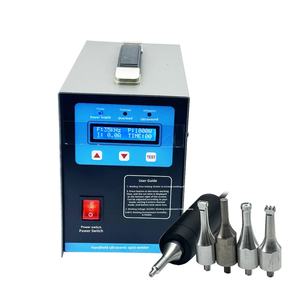 Tavuk gübresi yumurta koleksiyonu için yeni ultrasonik kaynak makinesi 110V/220V 1kW araba kapı paneli iç plastik sıcak eriyik için - Product Image 1