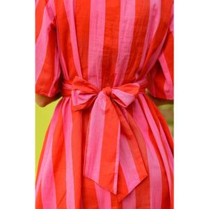 Robe maxi en coton à rayures <span class=keywords><strong>Sunberry</strong></span> pour femmes |   Robe évasée à rayures roses imprimées à la main avec ceinture ajustable et poches - Product Image 3