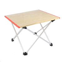 Table pliante légère à prix de gros, plateau en bois, table de camping en aluminium pour pique-nique