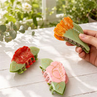 Pince à cheveux personnalisable en acétate motif rose et calendula, accessoire doux pour l'arrière de la tête