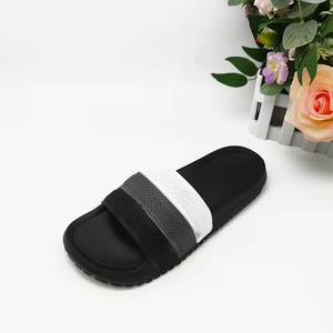 Sandalias y Chanclas Planas de Diseño para Hombre y Mujer, Novedad 2026, Venta al por Mayor, para Primavera y Uso Doméstico - Product Image 3