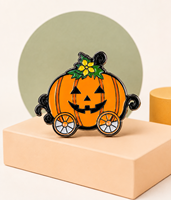 Vente en gros fabricant : Broche de revers en émail personnalisée, thème Citrouille Fantaisie, Roues de carrosse, Décoration florale, Halloween, Histoire d'illustrations, Cadeau pour collectionneur