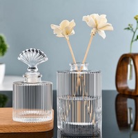 Bouteille diffuseur de parfum en verre vide de 100 ml et 200 ml, en forme de colonne romaine, à rayures verticales, sérigraphiée, avec bouchon et bouchon en liège personnalisés