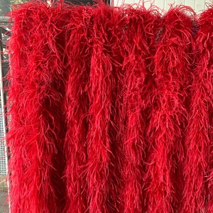 Écharpe en plumes d'autruche 3 plis, couleur rouge marron, pour la décoration de fêtes à domicile, Noël, artisanat, vêtements, costumes, robes de danse et accessoires. Vente en gros. - Product Image 1
